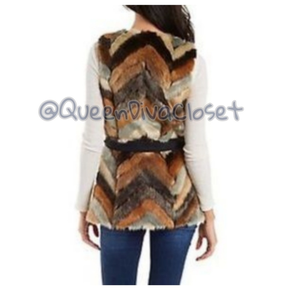 Tan grey brown chevron faux fur belted vest jacket - Picture 6 of 6